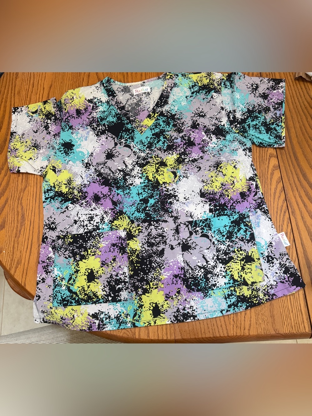 Peaches Uniforms Multicolor Floral Splash V-Neck Scrub Top